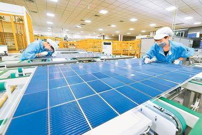 技術(shù)引領(lǐng),中國(guó)光伏連續(xù) 破紀(jì)錄 能源轉(zhuǎn)型看中國(guó)④